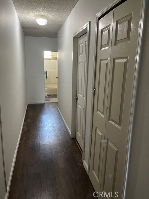 201 W Raymond Street, Compton CA: https://media.crmls.org/medias/23c7e491-b444-4e95-a54c-a581bd7ed6a3.jpg
