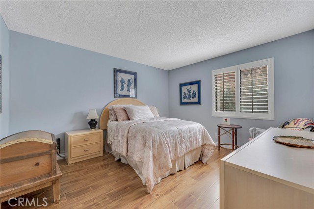 Detail Gallery Image 14 of 32 For 28010 Tiffany Ln #309,  Canyon Country,  CA 91387 - 2 Beds | 2 Baths