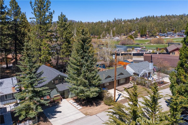 Detail Gallery Image 32 of 32 For 42824 Cedar Ave, Big Bear Lake,  CA 92315 - 4 Beds | 3 Baths
