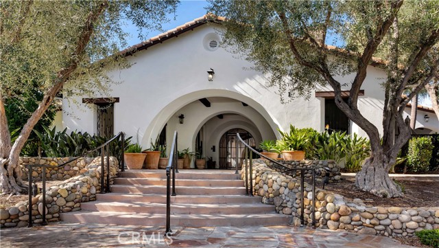 Image 67 of 69 For 2 Thomas Road