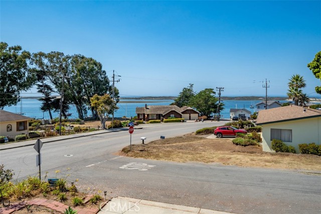 Detail Gallery Image 8 of 74 For 210 Barlow Ln, Morro Bay,  CA 93442 - 9 Beds | 5/1 Baths