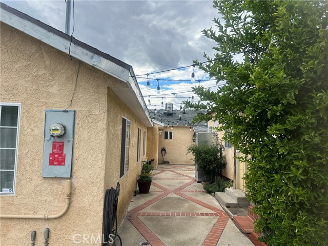 9940 Haines Canyon Ave, Los Angeles, CA 91042 photo 36