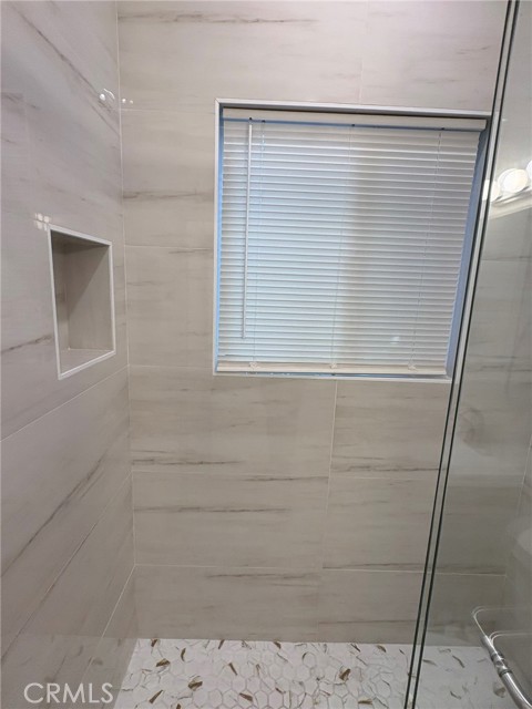 Detail Gallery Image 14 of 24 For 22119 San Miguel St, Woodland Hills,  CA 91364 - 1 Beds | 1 Baths