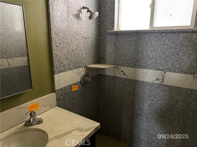 Detail Gallery Image 46 of 62 For 885 San Jacinto, San Bernardino,  CA 92408 - 2 Beds | 1 Baths