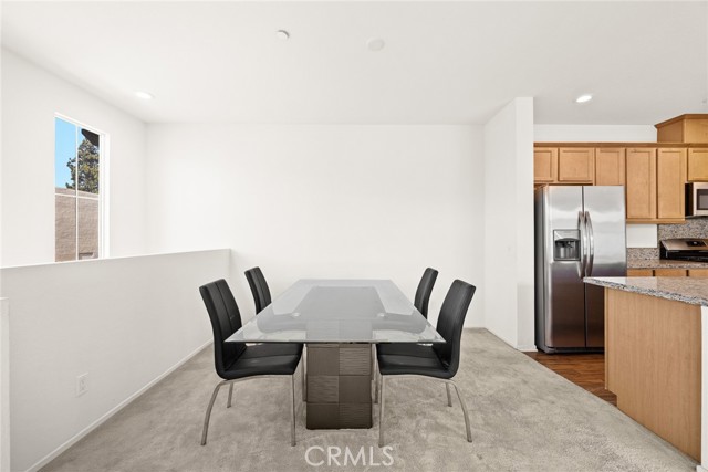 Detail Gallery Image 7 of 36 For 2333 S via Esplanade #25,  Ontario,  CA 91762 - 2 Beds | 2 Baths