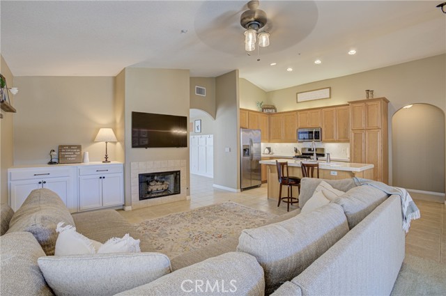 Detail Gallery Image 4 of 30 For 117 Morro, Fallbrook,  CA 92028 - 3 Beds | 2 Baths