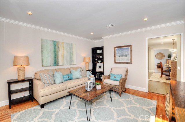 217 Vista Del Parque, Redondo Beach, California 90277, 4 Bedrooms Bedrooms, ,2 BathroomsBathrooms,Residential,Sold,Vista Del Parque,PV17010276
