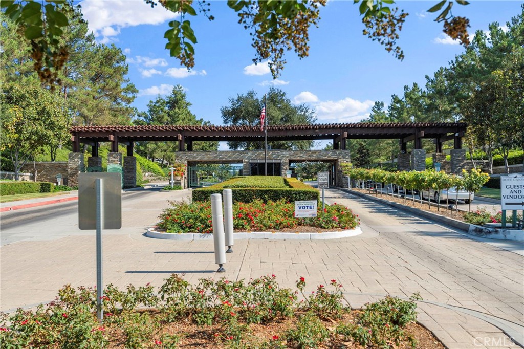 MLS #OC25192282 image #57