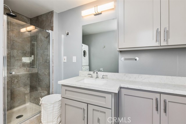 732 36th Street, Manhattan Beach, California 90266, 4 Bedrooms Bedrooms, ,3 BathroomsBathrooms,Residential,Sold,36th,SB21235456