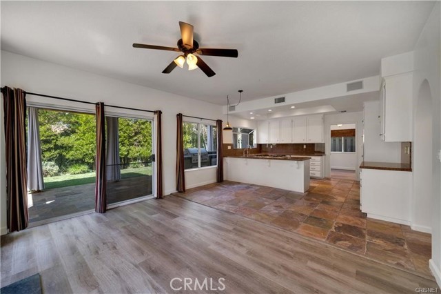 3955 Poppyseed Place, Calabasas CA: https://media.crmls.org/medias/23cdcee1-e59f-400a-8255-6fe5f35ea361.jpg