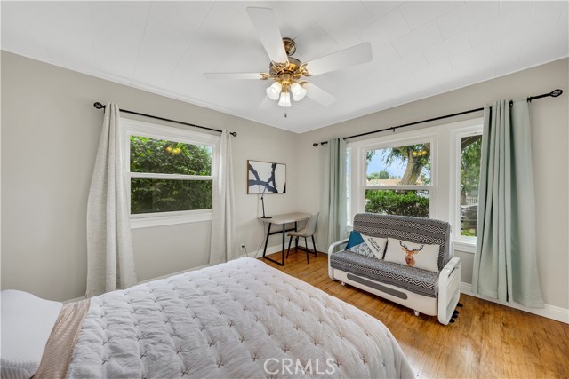 Detail Gallery Image 5 of 26 For 3501 Del Mar, Pasadena,  CA 91107 - 3 Beds | 2 Baths