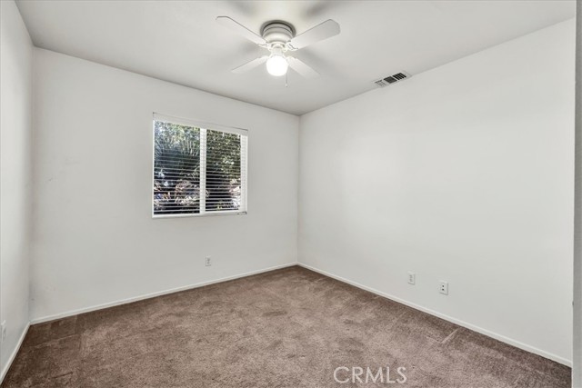 5154 Split Rock Avenue, 29 Palms CA: https://media.crmls.org/medias/23cf56a1-2c7f-4d71-8d52-d57e248c75ec.jpg