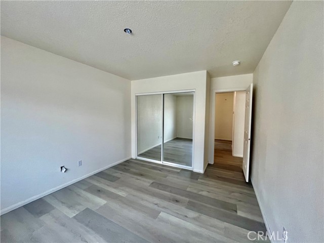 Detail Gallery Image 7 of 30 For 17980 Lakeview Dr, Victorville,  CA 92395 - 3 Beds | 2 Baths