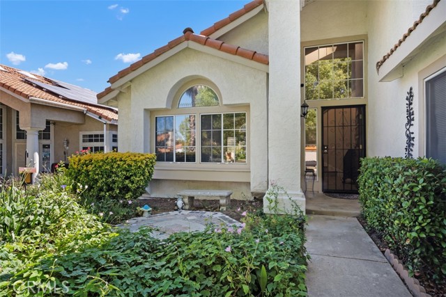 Detail Gallery Image 2 of 21 For 40230 Holden Cir, Temecula,  CA 92591 - 4 Beds | 3 Baths