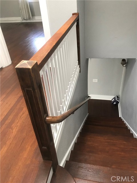 254 E Glenarm Street, Pasadena CA: https://media.crmls.org/medias/23d14989-ca31-4f92-a2e1-7efe0a351b1f.jpg