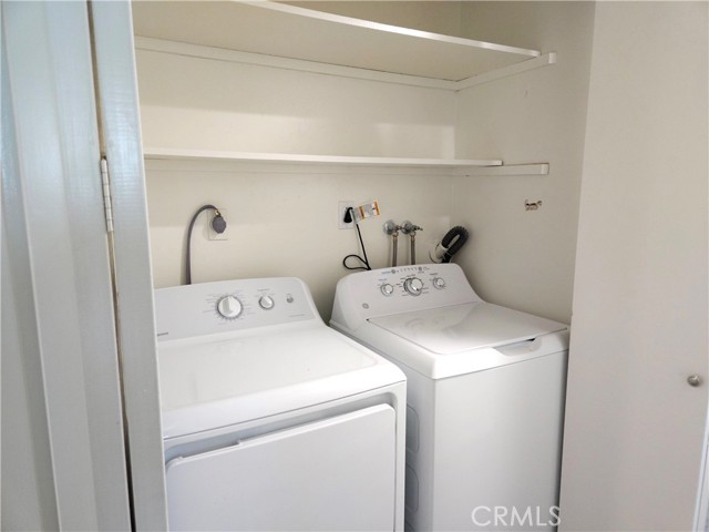 Detail Gallery Image 22 of 30 For 22857 Nadine Cir #B,  Torrance,  CA 90505 - 2 Beds | 2 Baths