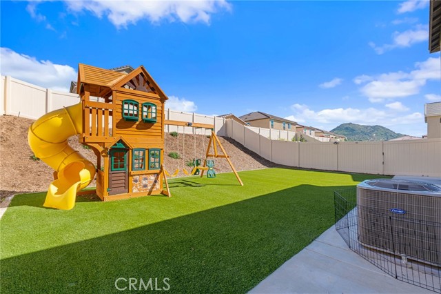Detail Gallery Image 36 of 37 For 25576 Cetara, Homeland,  CA 92548 - 5 Beds | 3 Baths