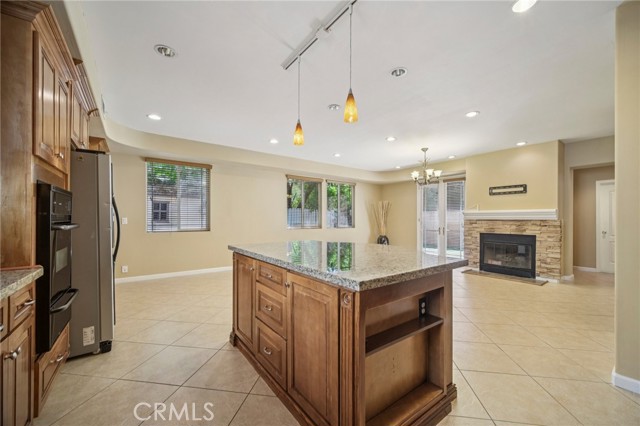 6958 Amigo Avenue, Reseda CA: https://media.crmls.org/medias/23d4447c-a841-4588-9fc8-63ac1ab59e77.jpg