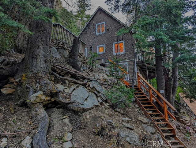 Detail Gallery Image 1 of 64 For 616 Wellsley Dr, Lake Arrowhead,  CA 92352 - 3 Beds | 2 Baths