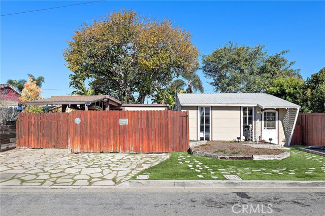 Detail Gallery Image 47 of 48 For 268 & 270 Walnut St, Costa Mesa,  CA 92627 - 3 Beds | 2/1 Baths