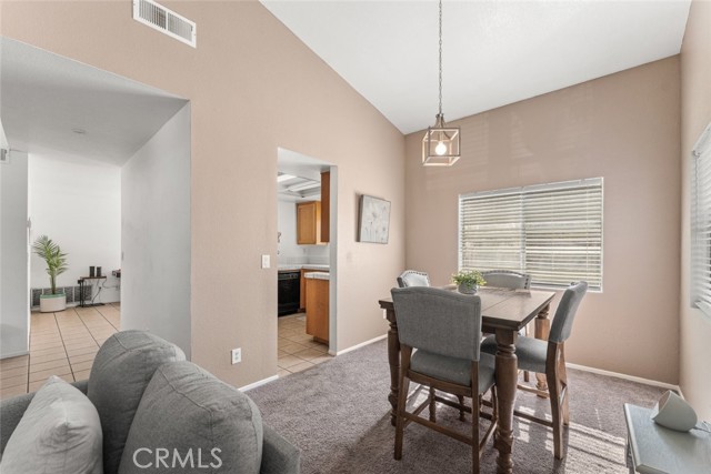 40201 La Cota Dr, Palmdale, CA 93550 photo 9