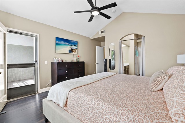 Detail Gallery Image 14 of 22 For 2225 Indigo Hills Dr #3,  Corona,  CA 92879 - 3 Beds | 2/1 Baths