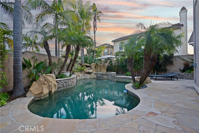 Detail Gallery Image 3 of 16 For 3438 Aries Ct, Santa Ana,  CA 92704 - 4 Beds | 2/1 Baths