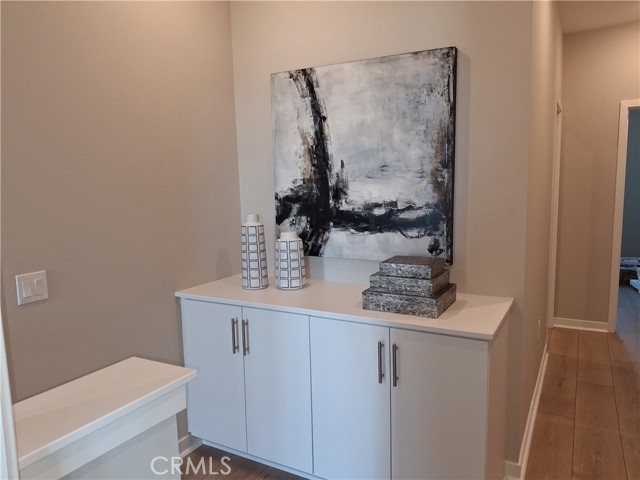 Detail Gallery Image 21 of 30 For 109 S Laxore St #303,  Anaheim,  CA 92804 - 4 Beds | 3/1 Baths