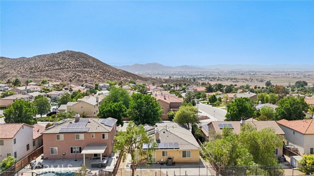 27872 Almont Way, Menifee CA: https://media.crmls.org/medias/23d6f91d-5760-4ced-8582-e8fafdbb5ea4.jpg