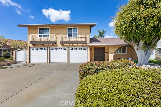 Detail Gallery Image 1 of 1 For 11271 Dewdrop Ave, Fountain Valley,  CA 92708 - 5 Beds | 3 Baths