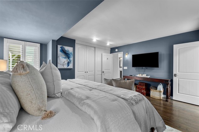 7135 W 91st Street, Los Angeles CA: https://media.crmls.org/medias/23d7a418-3fac-41ee-b57c-dc6f256db8c3.jpg