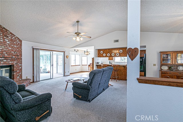 Detail Gallery Image 3 of 25 For 864 Sunshine Ct, Santa Maria,  CA 93455 - 3 Beds | 2 Baths