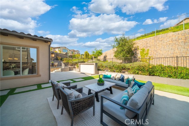 5437 Heritage Oak Drive, Lake Forest CA: https://media.crmls.org/medias/23da6c19-1caa-41cc-9057-6a46aaa8e1ed.jpg