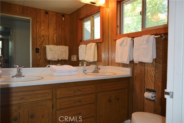 39162 Manzanita, Bass Lake CA: https://media.crmls.org/medias/23da7387-5a81-4368-88cb-b1890e0b66f1.jpg