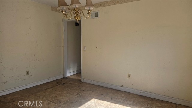 1438 Val Vista, Pomona CA: https://media.crmls.org/medias/23db26e3-48c3-4a78-bcad-91e3b45b6701.jpg