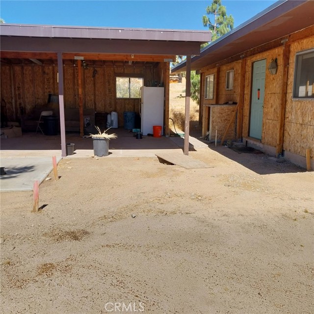 Detail Gallery Image 3 of 6 For 57976 Buena Vista Dr, Yucca Valley,  CA 92284 - 2 Beds | 2 Baths