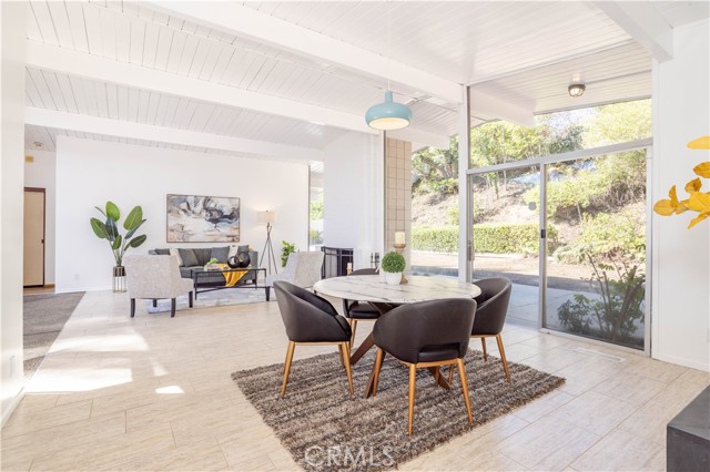 Detail Gallery Image 9 of 44 For 12719 Jimeno Ave, Granada Hills,  CA 91344 - 4 Beds | 2 Baths