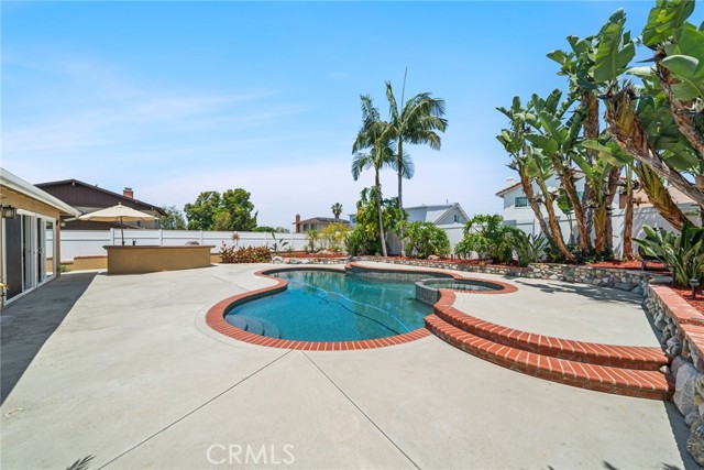 Detail Gallery Image 13 of 32 For 25101 Northrup Dr, Laguna Hills,  CA 92653 - 5 Beds | 3 Baths
