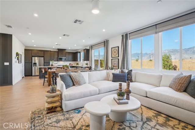 Detail Gallery Image 5 of 34 For 129 via Palermo, Cathedral City,  CA 92234 - 4 Beds | 3 Baths