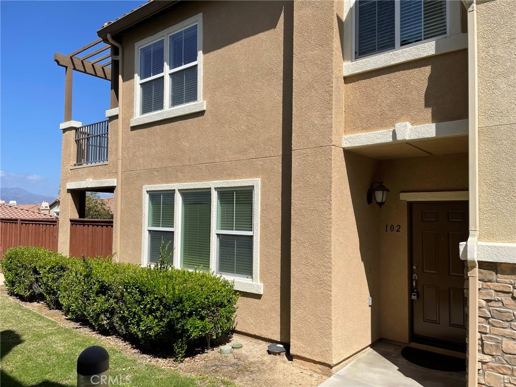 15659 Vista Way 102, Lake Elsinore, CA 92532