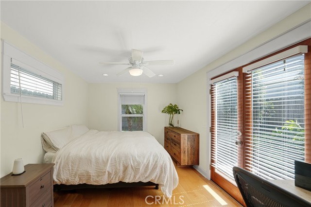 318 8th Street, Huntington Beach CA: https://media.crmls.org/medias/23dfb15b-a596-4435-9703-052bc23dbc30.jpg