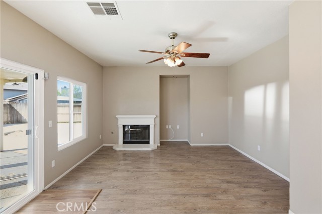 Detail Gallery Image 10 of 47 For 1677 Mesquite, Beaumont,  CA 92223 - 4 Beds | 2/1 Baths