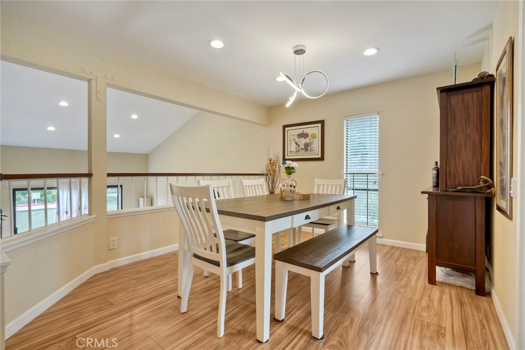 3304 Caminito Eastbluff - photo 6