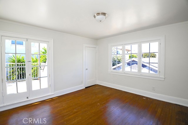 Detail Gallery Image 24 of 34 For 11343 Missouri Ave, Los Angeles,  CA 90025 - 4 Beds | 3 Baths