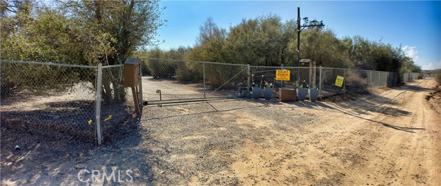 Detail Gallery Image 44 of 44 For 10975 Decker, Oak Hills,  CA 92344 - 3 Beds | 2 Baths