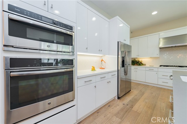 Detail Gallery Image 12 of 61 For 103 Newall, Irvine,  CA 92618 - 3 Beds | 2/1 Baths