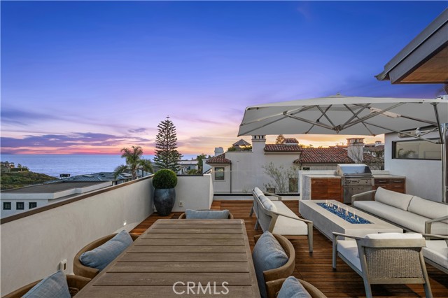 304 Poppy Ave, Corona del Mar CA: https://media.crmls.org/medias/23e0e451-1f46-4a94-8a10-76a9de817260.jpg