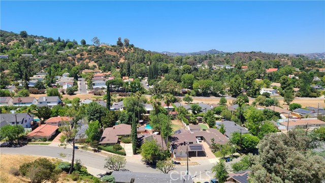 4328 TORREON Drive, Woodland Hills CA: https://media.crmls.org/medias/23e1145d-94da-4a7f-a657-8b4778d43ba5.jpg