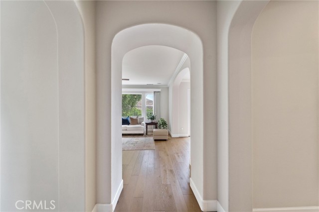Detail Gallery Image 5 of 39 For 4437 Cabot Dr, Corona,  CA 92883 - 3 Beds | 2/1 Baths