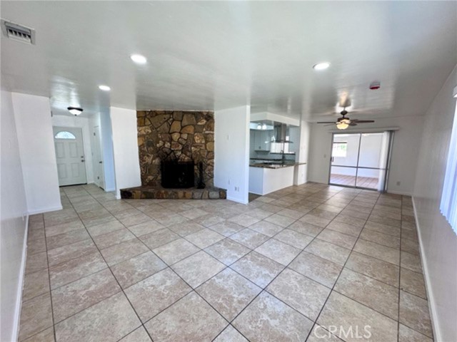 Detail Gallery Image 13 of 47 For 8060 Santa Rita St, Corona,  CA 92881 - 3 Beds | 2 Baths